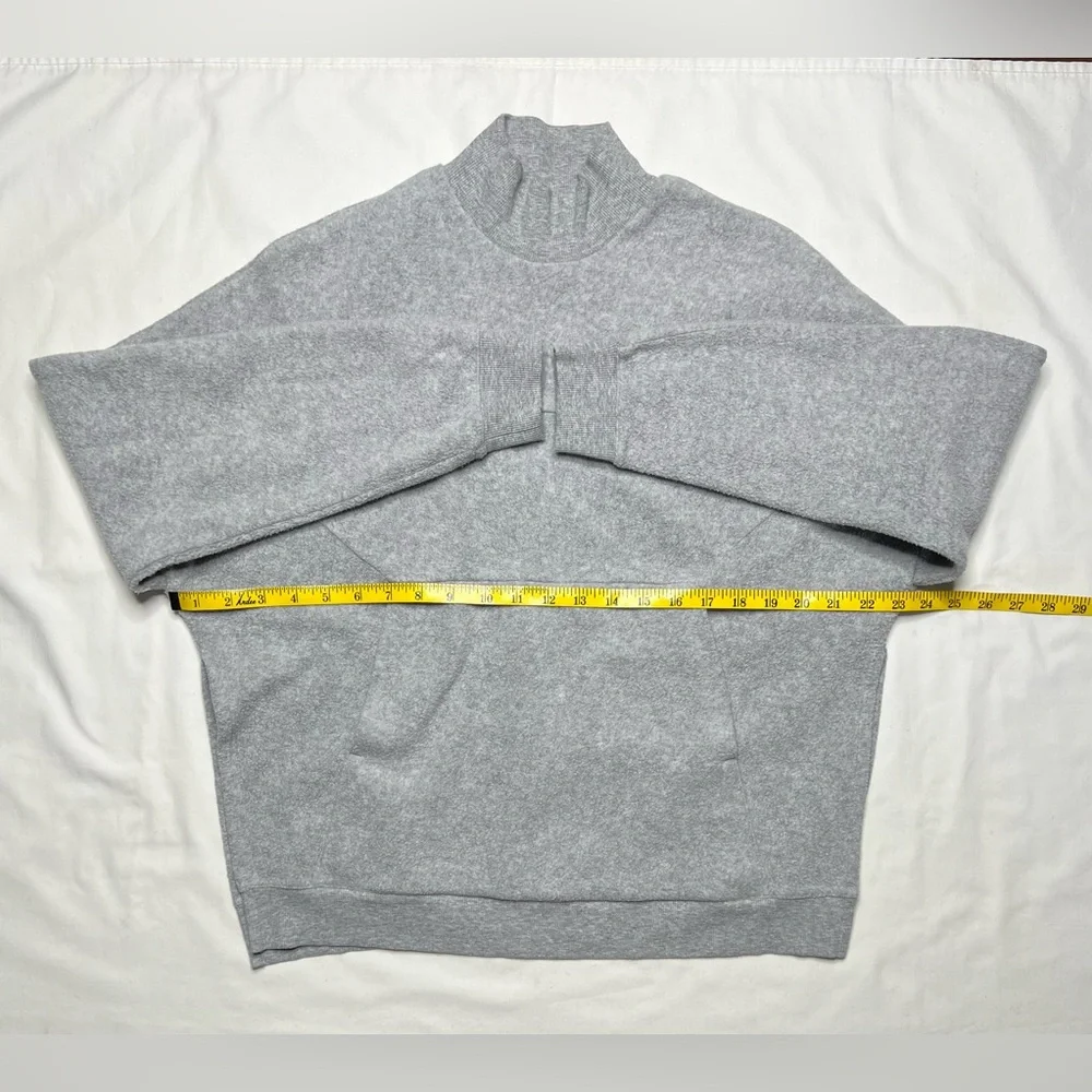 Alo Yoga Women's segment pullover Fleece sweatshirt - Dove Grey - S. - Picture 12 of 16